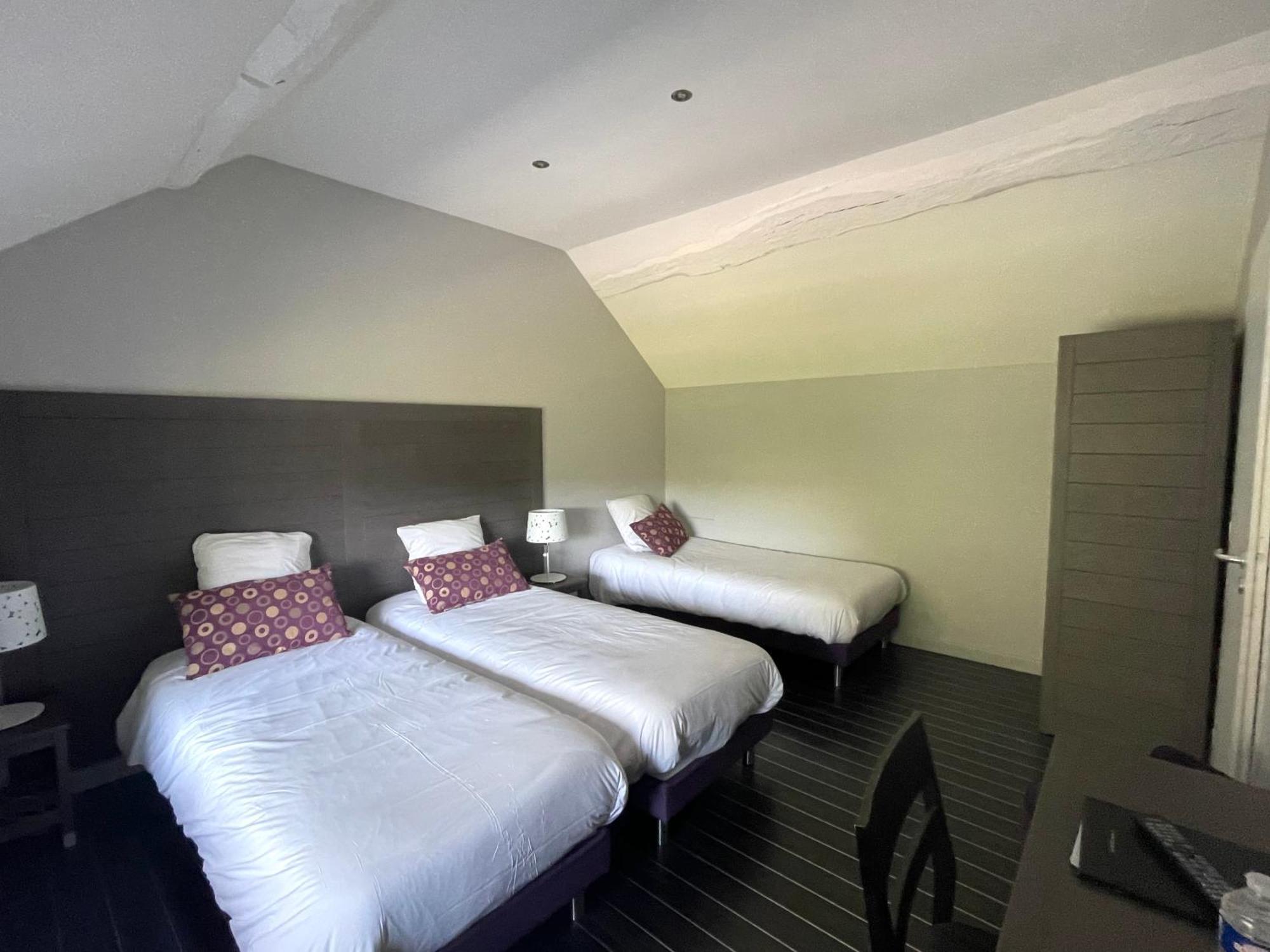 Auberge Côté Rivière Is-sur-Tille Habitación foto